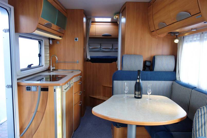 Hymer B 504 SL compacte integraal, garage 12