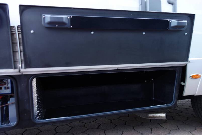 Hymer B 674 SL Star Edition AUTOMAAT, 2 aparte bedden, grote garage, vol optie 6