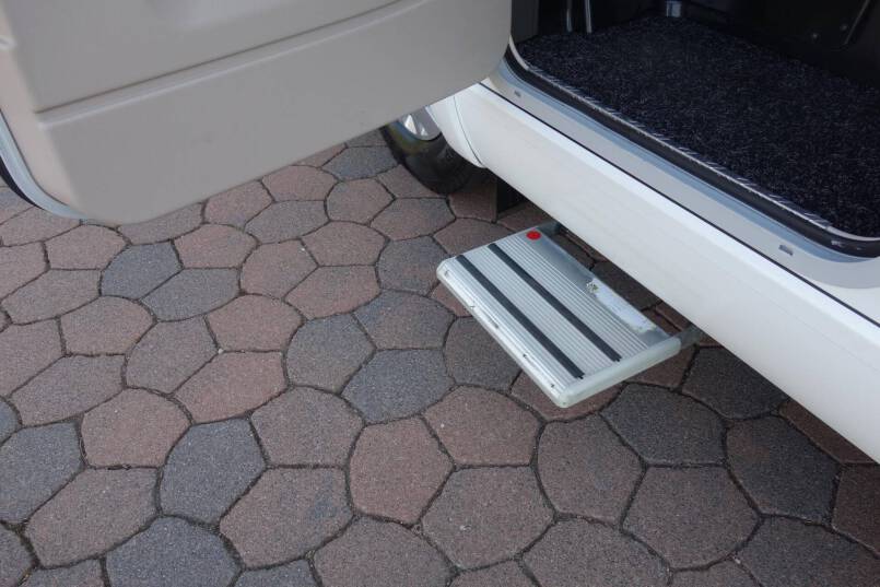 Hymer B 678 2 aparte bedden, garage, vol optie 8