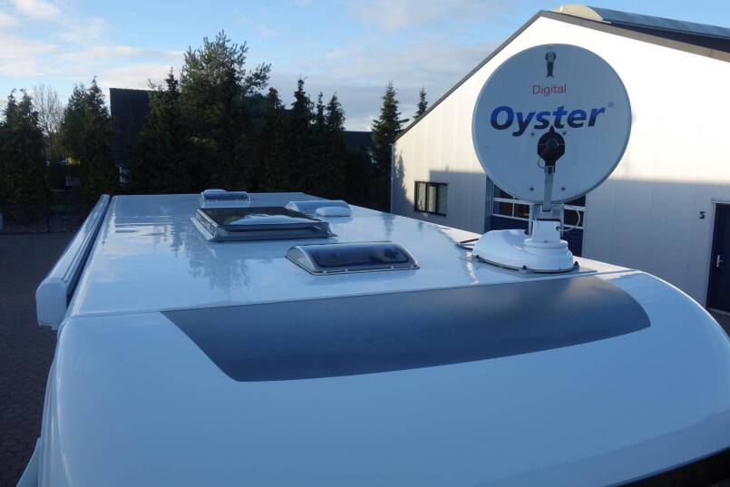 Hymer B 585 3.0 V6 AUTOMAAT, 2 aparte bedden 33
