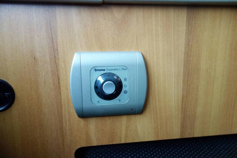 Hymer B 614 G L-zit, garage, Oyster 85 22