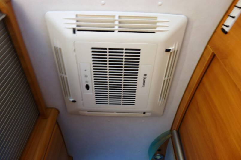 Hymer B 614 G L-zit, garage, Oyster 85 23