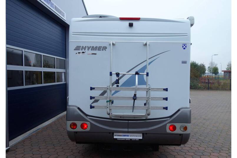 Hymer B 674 G L-zit, enkele bedden, garage, Oyster 85 3