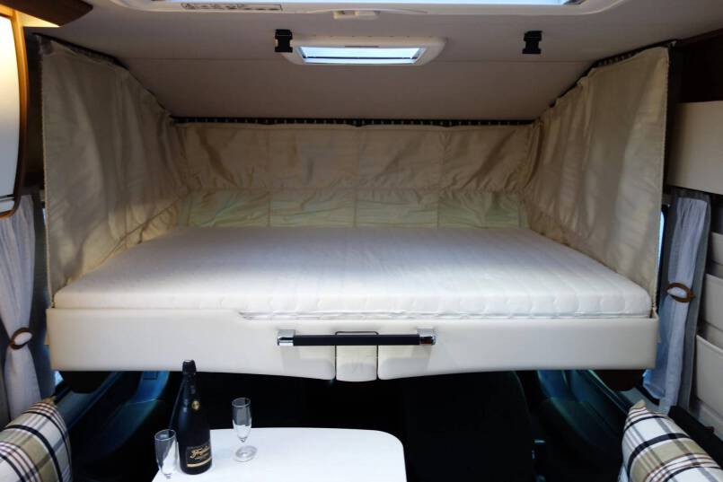 Niesmann-bischoff Arto 66LE Clou Line 3.0 jet 177 PK AUTOMAAT 53