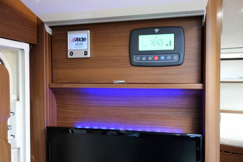 Niesmann-bischoff Arto 66LE Clou Line 3.0 jet 177 PK AUTOMAAT 58