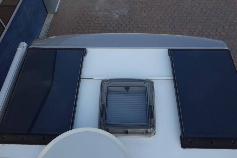 Hymer B 678 PL AUTOMAAT, PremiumLine, Sierra grijs metallic, 2 aparte bedden 22
