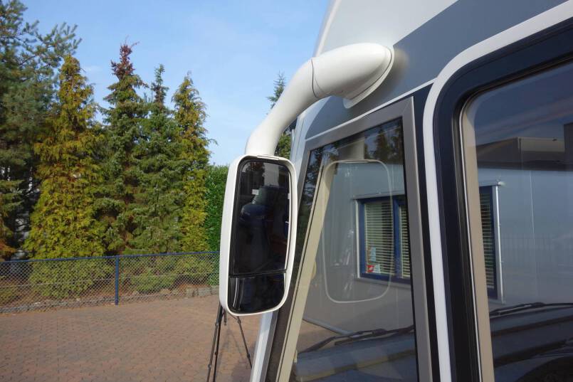 Hymer B 578 2 aparte bedden, garage, nieuw type 9