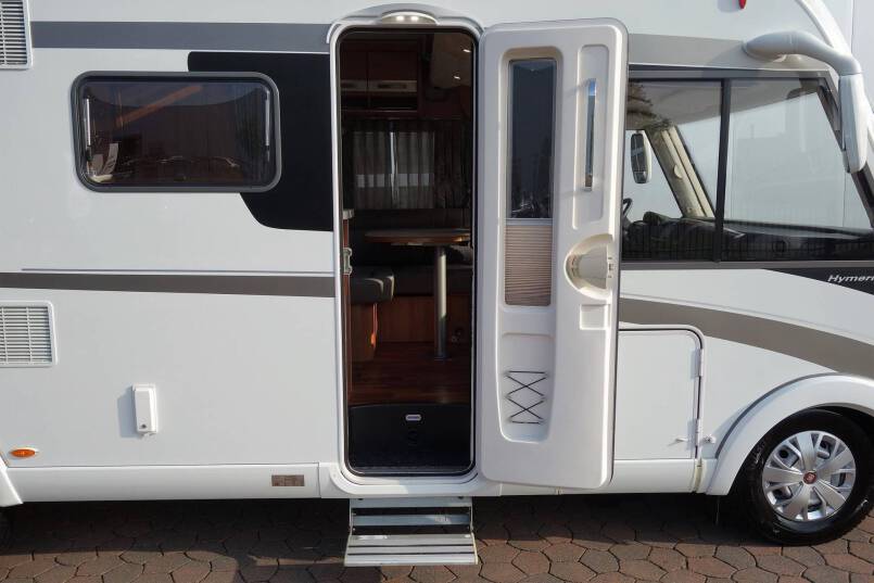 Hymer B 578 2 aparte bedden, garage, nieuw type 10