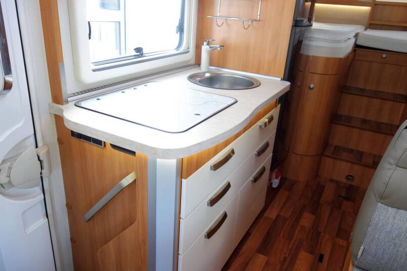 Hymer B 578 2 aparte bedden, garage, nieuw type 29