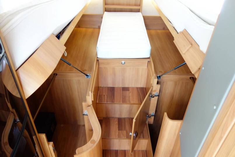 Hymer B 578 2 aparte bedden, garage, nieuw type 33