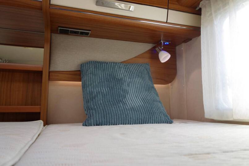Hymer B 678 PL AUTOMAAT, 180 pk PremiumLine, 2 aparte bedden 36