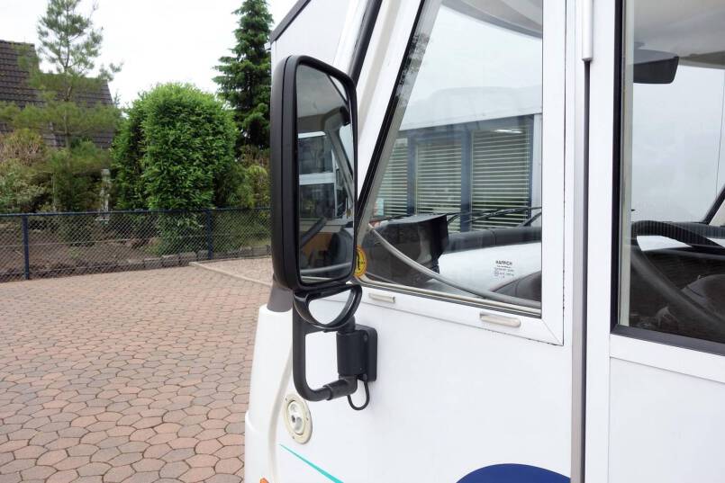 Hymer B 644 G 6 persoons familiecamper met garage 7