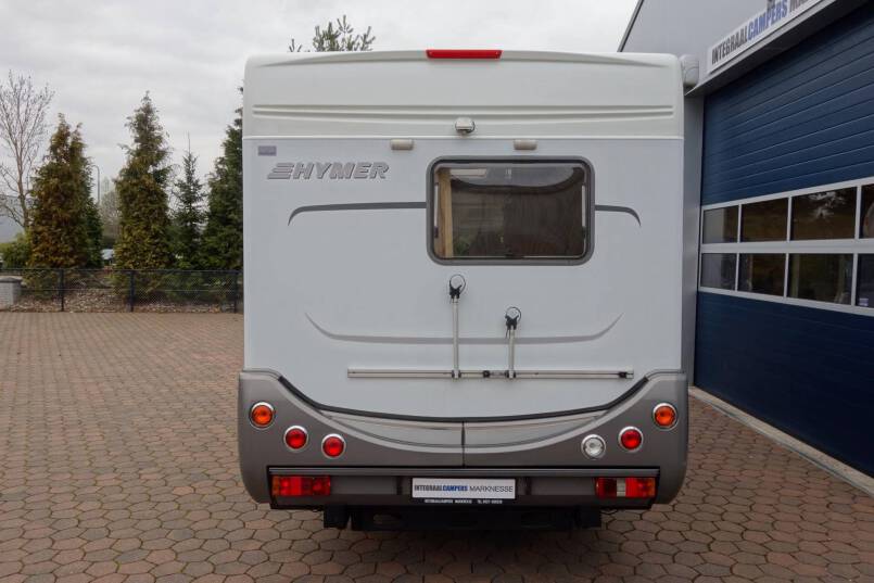 Hymer 654 fransbed, airco, Oyster 85 3