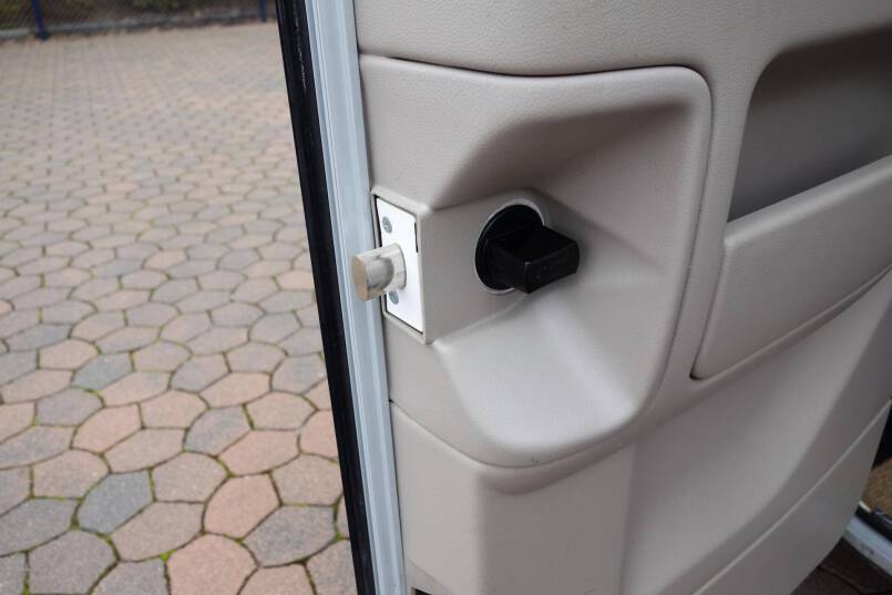 Hymer B 674 SL Star Edition 3.0 AUTOMAAT, 2 aparte bedden, garage, vol optie 10