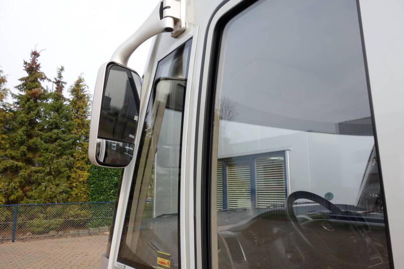 Hymer B 674 SL Star Edition 3.0 AUTOMAAT, 2 aparte bedden, garage, vol optie 5