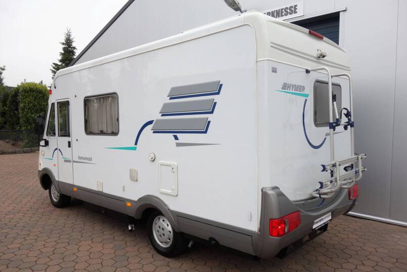 Hymer B 584 Hymer  B 584 compacte 3 pers. met een ruime barzit indeling 7