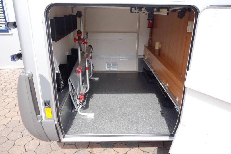 Hymer B 514 G Elegance zilver, compacte 4 pers. camper met HPC levelsysteem 10