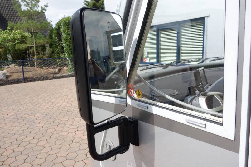 Hymer B 514 G Elegance zilver, compacte 4 pers. camper met HPC levelsysteem 11