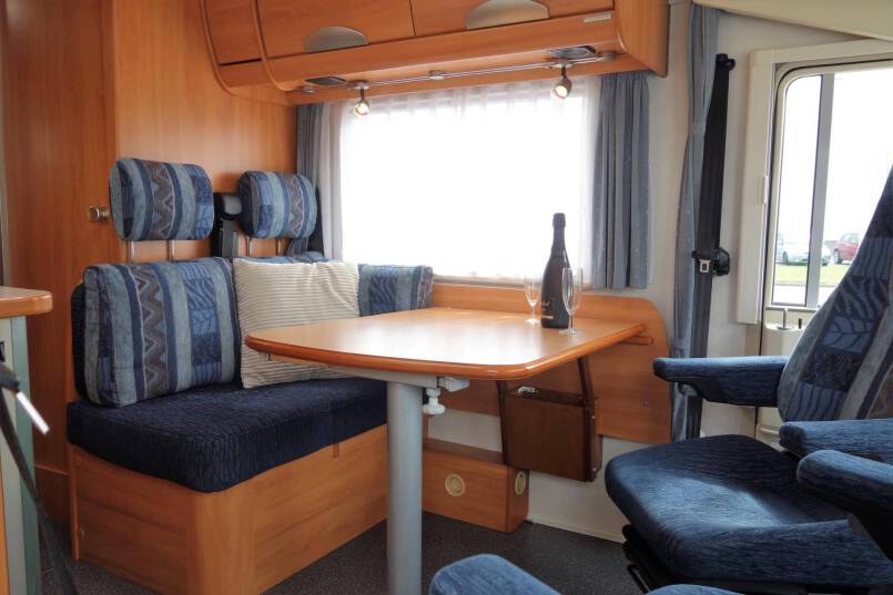 Hymer B 514 G Elegance zilver, compacte 4 pers. camper met HPC levelsysteem 23