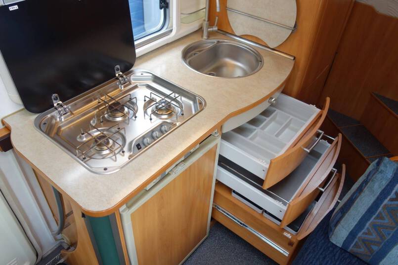 Hymer B 514 G Elegance zilver, compacte 4 pers. camper met HPC levelsysteem 27