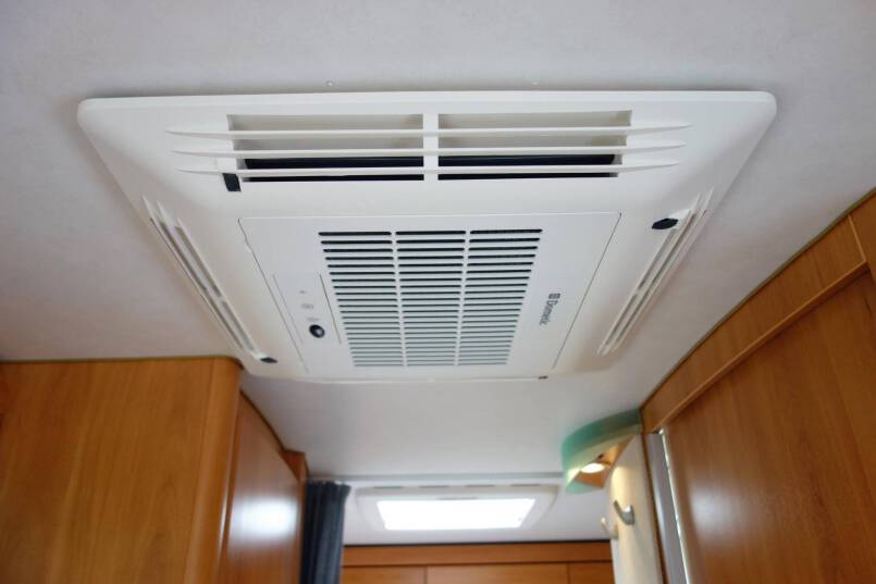 Hymer B 514 G Elegance zilver, compacte 4 pers. camper met HPC levelsysteem 29