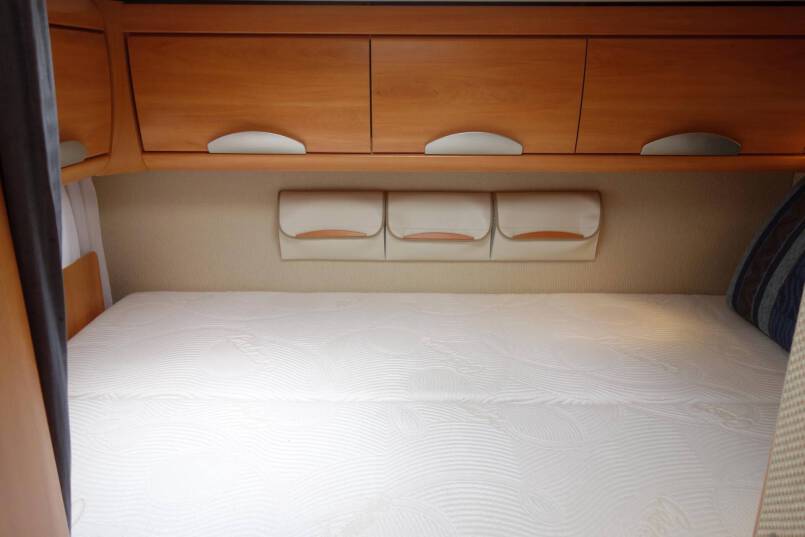 Hymer B 514 G Elegance zilver, compacte 4 pers. camper met HPC levelsysteem 31