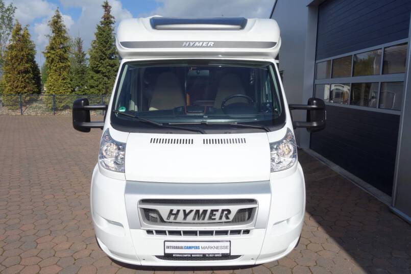Hymer T 678 CL AUTOMAAT, 150 pk, 2 aparte bedden 1
