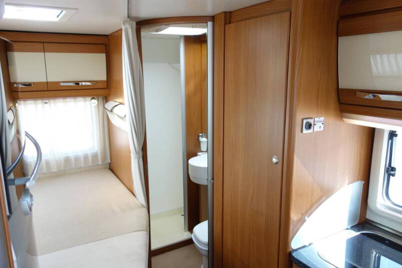 Hymer B 654 SL Gold Edition 3.0 AUTOMAAT, Frans bed, vol optie 44
