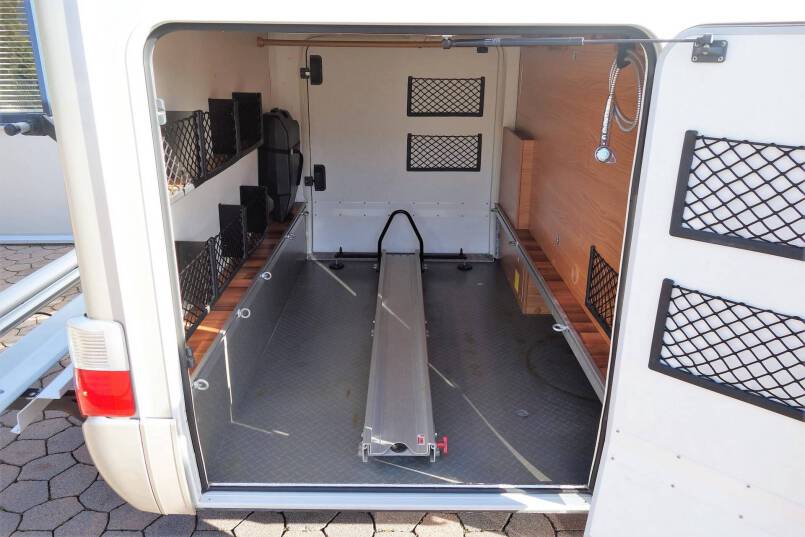 Hymer B 694 SL Star Edition 3.0, Champagne met garage, vol optie 13