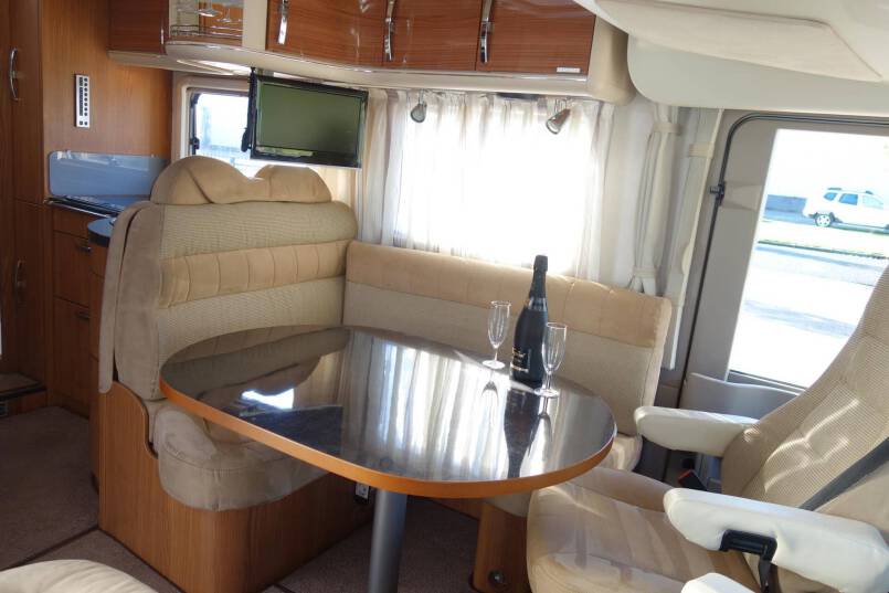 Hymer B 694 SL Star Edition 3.0, Champagne met garage, vol optie 19