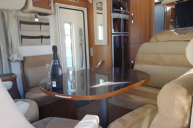 Hymer B 694 SL Star Edition 3.0, Champagne met garage, vol optie 20