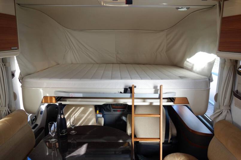 Hymer B 694 SL Star Edition 3.0, Champagne met garage, vol optie 29