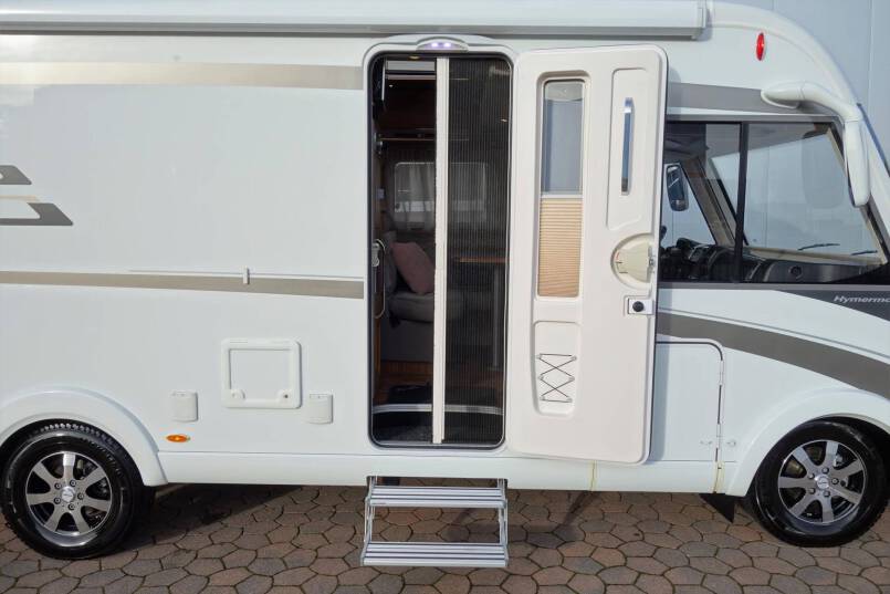 Hymer B 568 PL AUTOMAAT, PremiumLine, 2 aparte bedden, grote garage 14