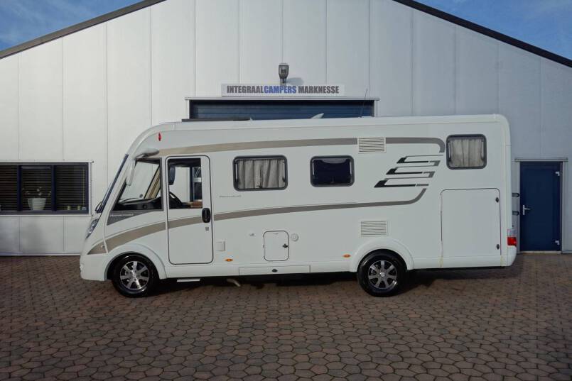 Hymer B 568 PL AUTOMAAT, PremiumLine, 2 aparte bedden, grote garage 2