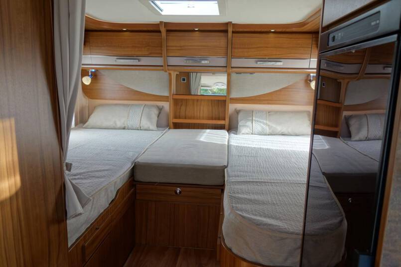Hymer B 568 PL AUTOMAAT, PremiumLine, 2 aparte bedden, grote garage 33