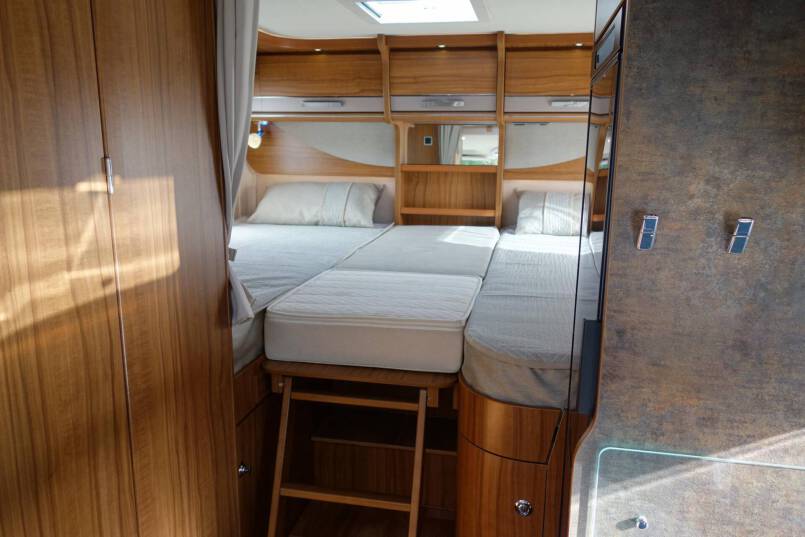Hymer B 568 PL AUTOMAAT, PremiumLine, 2 aparte bedden, grote garage 34