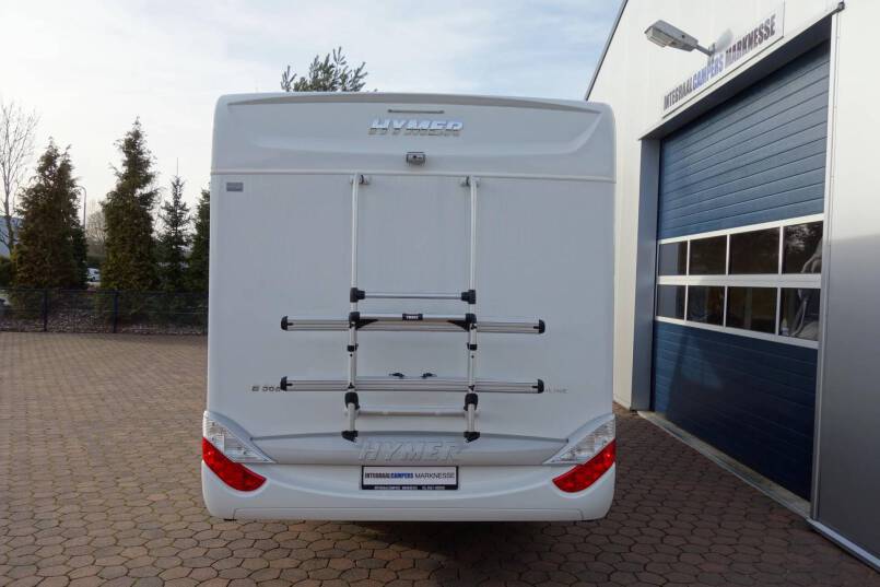 Hymer B 568 PL AUTOMAAT, PremiumLine, 2 aparte bedden, grote garage 3