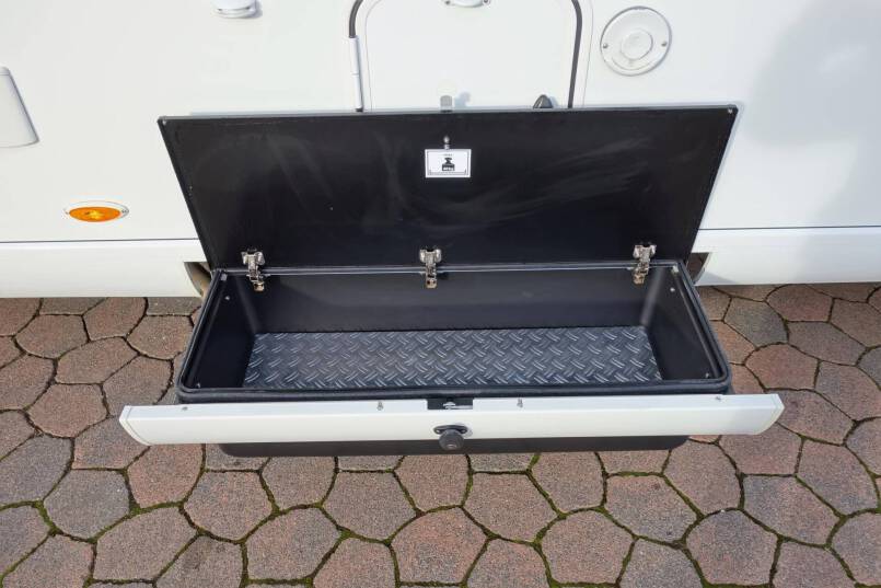 Hymer B 568 PL AUTOMAAT, PremiumLine, 2 aparte bedden, grote garage 7
