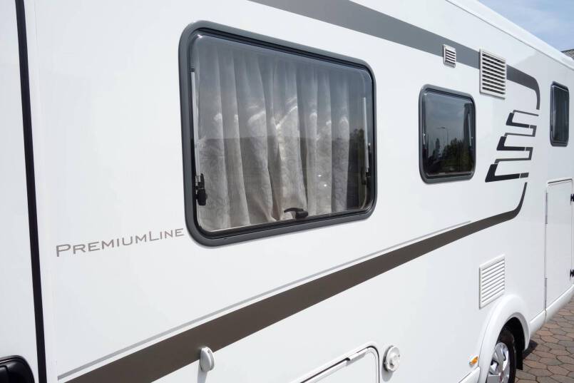 Hymer B 588 PL AUTOMAAT, PremuimLine, 2 aparte bedden, garage 9