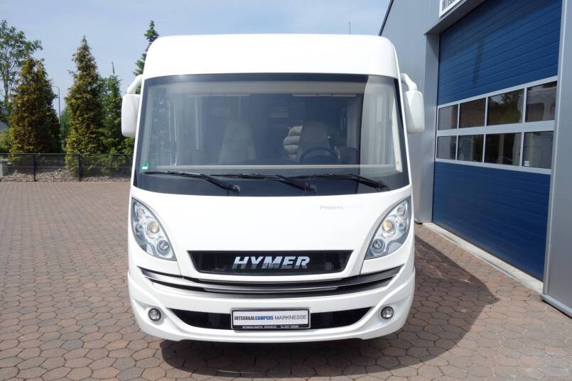 Hymer B 588 PL AUTOMAAT, PremuimLine, 2 aparte bedden, garage 1