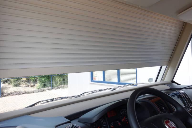 Hymer B 588 PL AUTOMAAT, PremuimLine, 2 aparte bedden, garage 19
