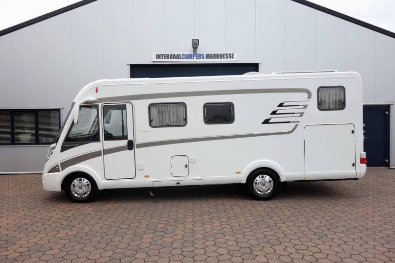 Hymer B 678 PL AUTOMAAT, 177 pk PremiumLine, 2 aparte bedden 2