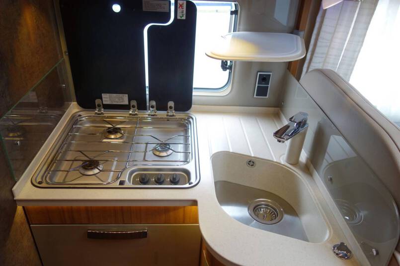 Hymer B 678 PL AUTOMAAT, 177 pk PremiumLine, 2 aparte bedden 30
