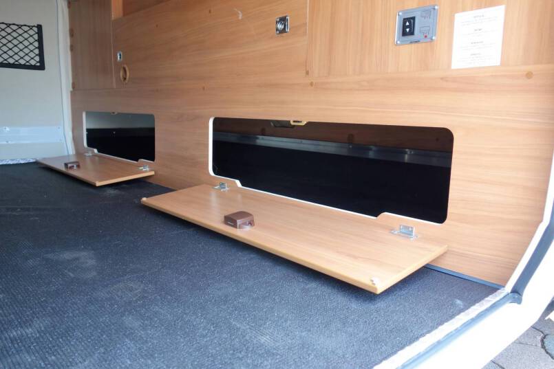 Hymer T 708 SL AUTOMAAT, 180 pk half integraal, Queens bed 11