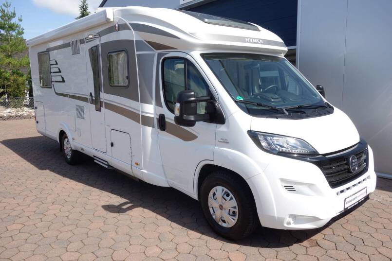 Hymer T 708 SL AUTOMAAT, 180 pk half integraal, Queens bed 6