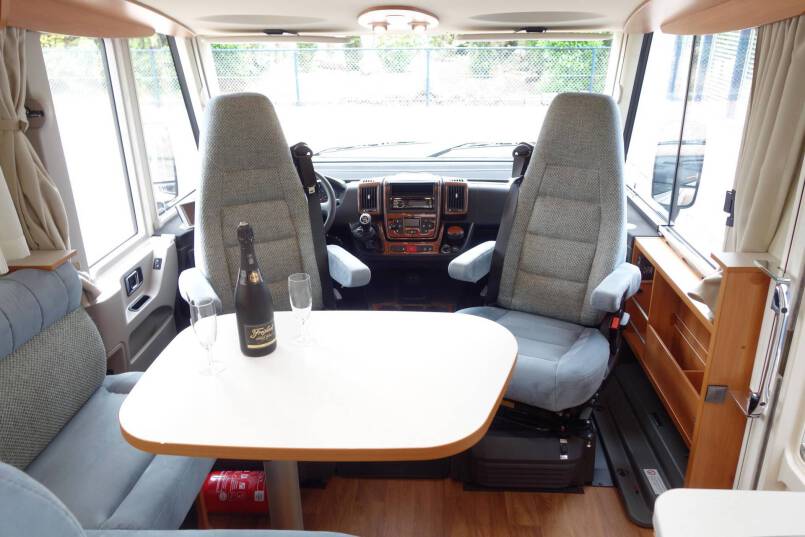 Hymer Exsis-I 504 AL-KO, compacte 4 persoonscamper 15