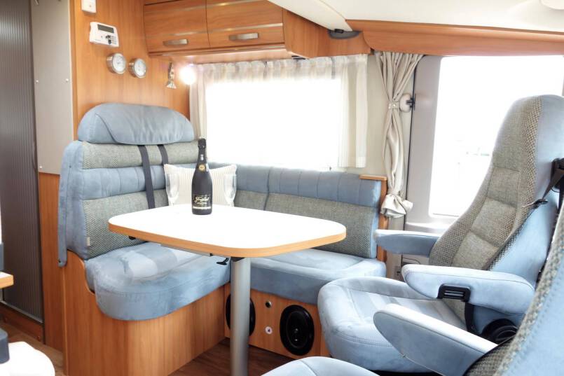 Hymer Exsis-I 504 AL-KO, compacte 4 persoonscamper 16
