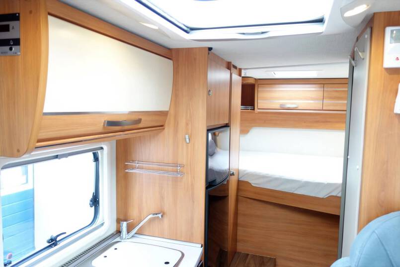 Hymer Exsis-I 504 AL-KO, compacte 4 persoonscamper 26