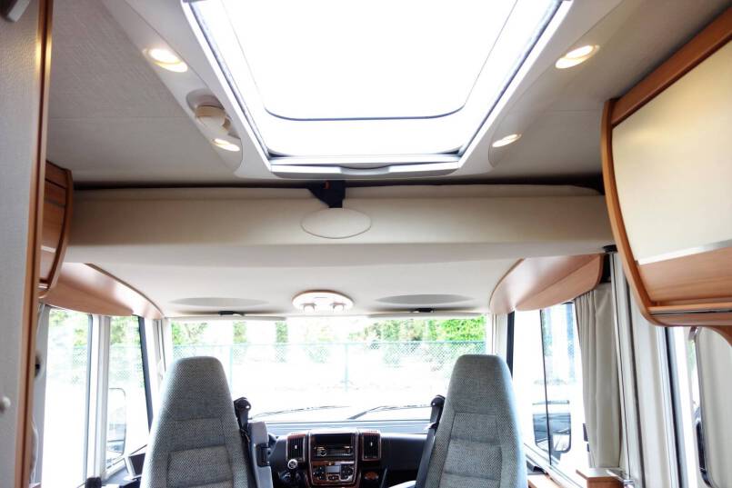 Hymer Exsis-I 504 AL-KO, compacte 4 persoonscamper 34