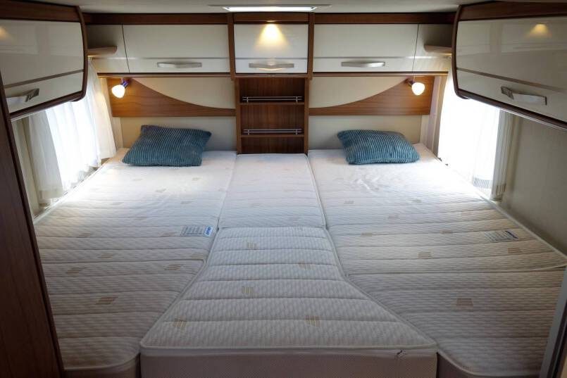 Hymer Ml-I 620 AUTOMAAT, Serragrijs 190 pk, 2 aparte bedden 34